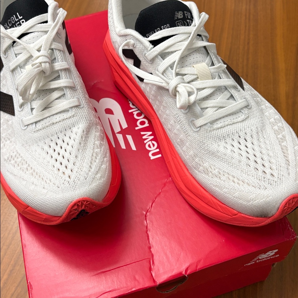 New Balance Men's Supercomp Trainer V3 - Picture 4 of 7